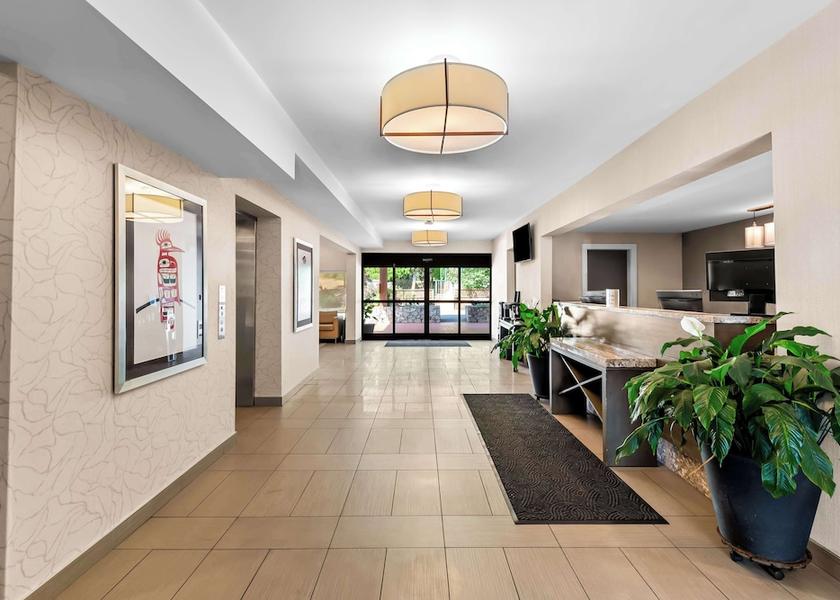 British Columbia Duncan Lobby