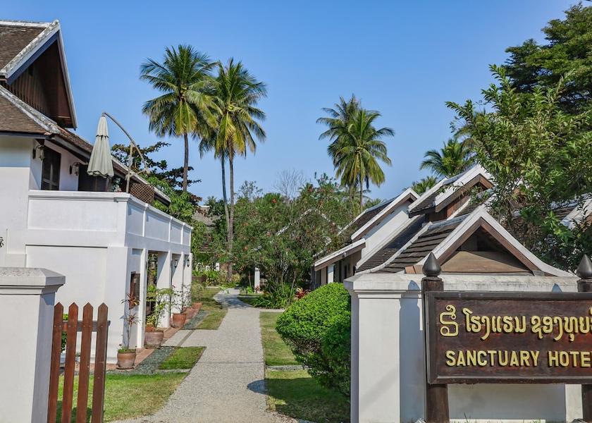  Luang Prabang Front of property