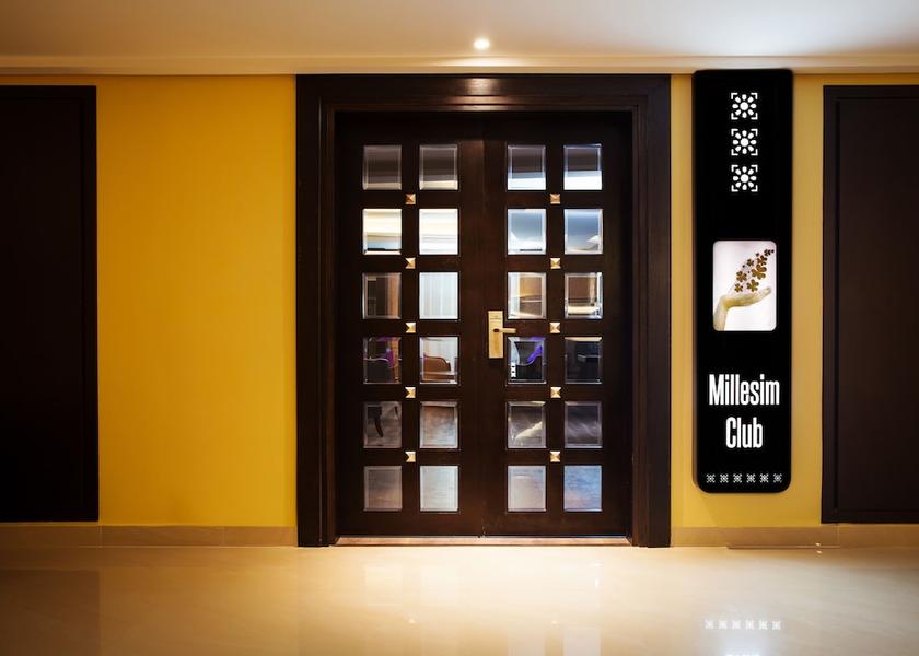 Casablanca-Settat Nouaceur Restaurant