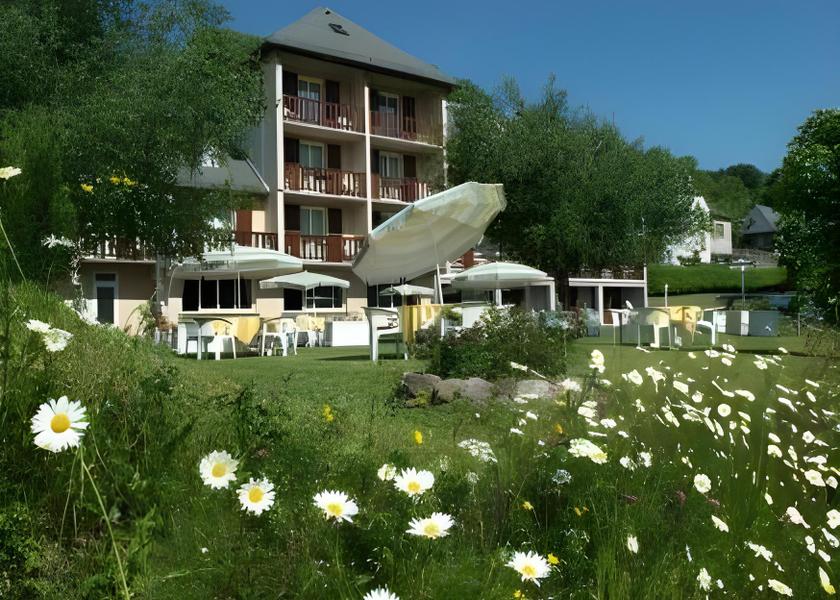 Auvergne-Rhone-Alpes Saint-Jacques-des-Blats exterior view