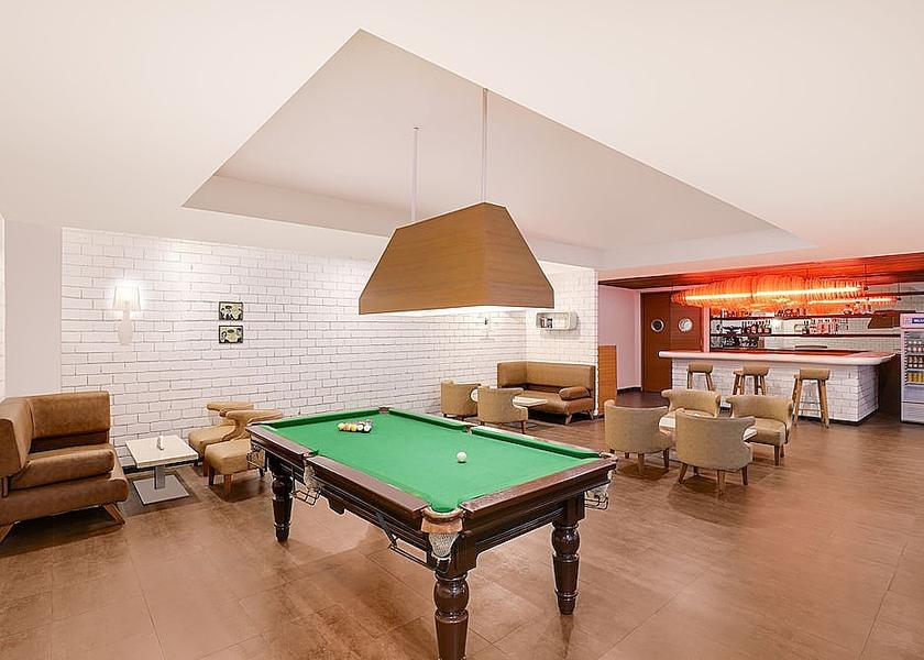 Madhya Pradesh Indore Bar (on property)