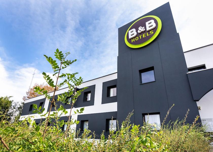 Pays de la Loire Verrières-en-Anjou Facade