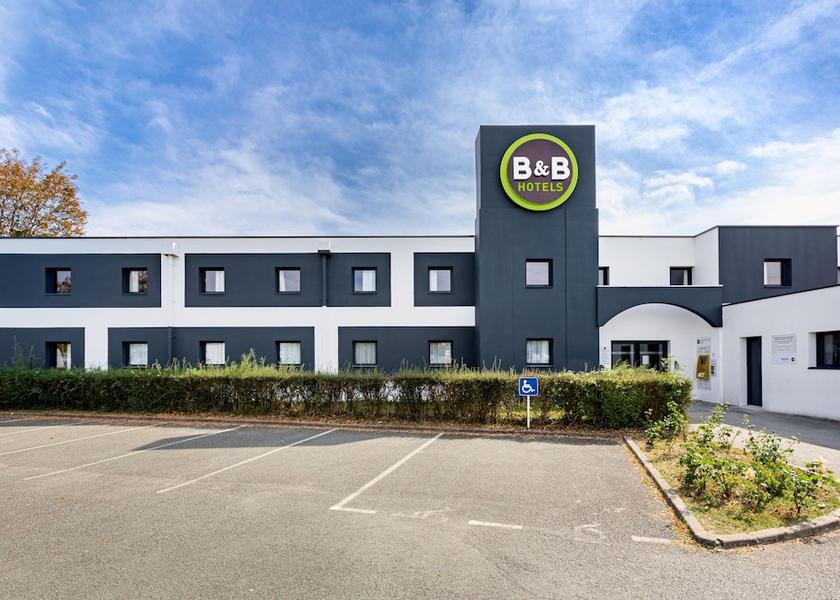 Pays de la Loire Verrières-en-Anjou Facade