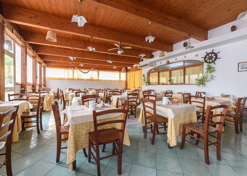 Campania Procida Breakfast Area