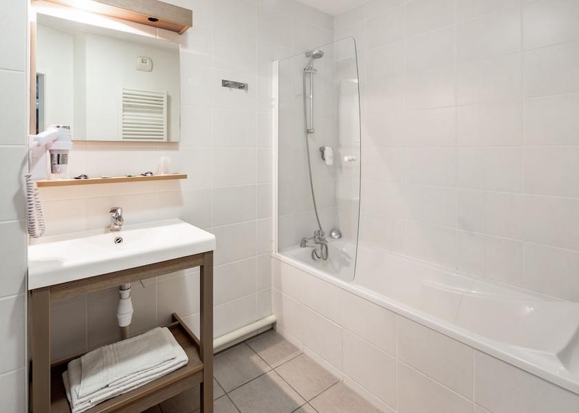 Grand Est Mulhouse Bathroom