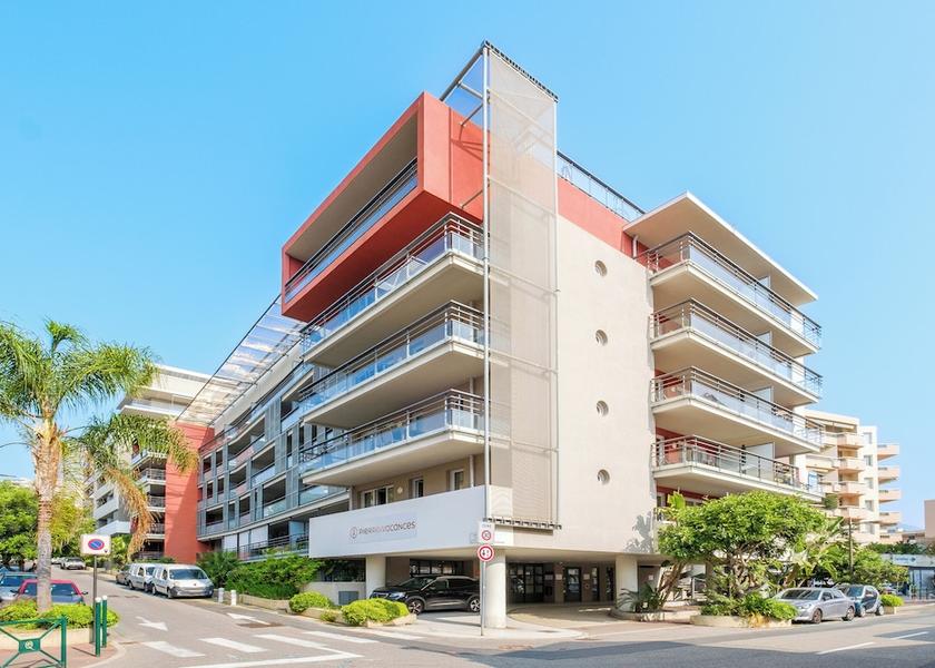 Provence - Alpes - Cote d'Azur Roquebrune-Cap-Martin Exterior Detail