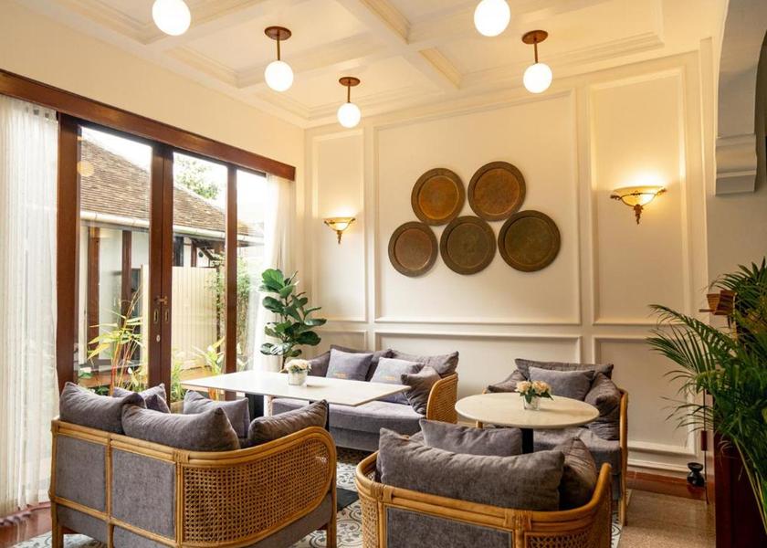  Vientiane restaurant