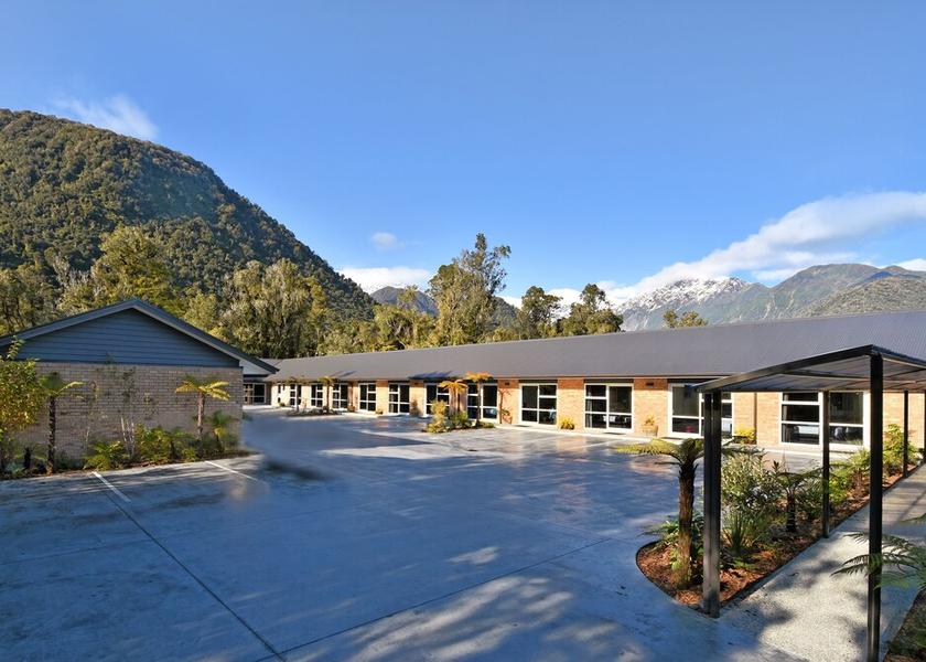 West Coast Franz Josef Glacier Parking