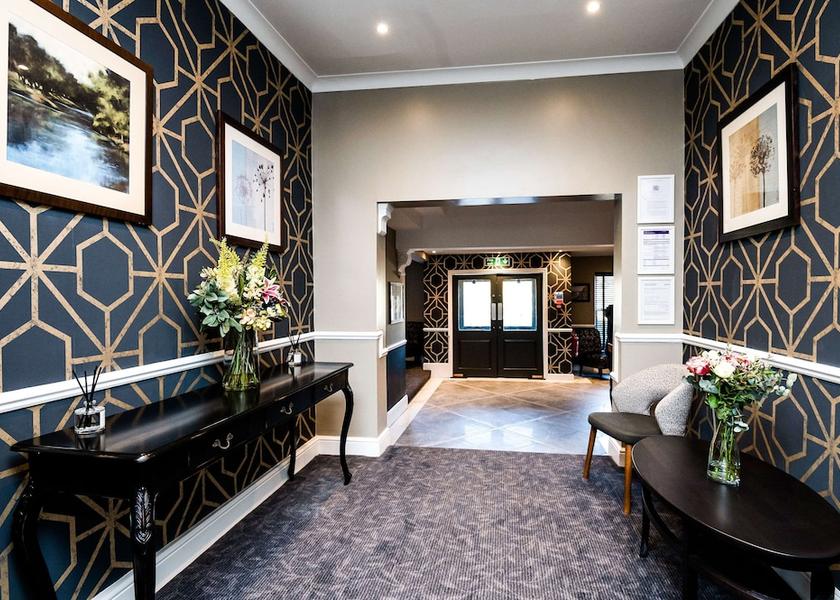 England Maidenhead Lobby