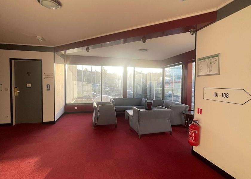 Ile-de-France Saint-Fargeau-Ponthierry Lobby