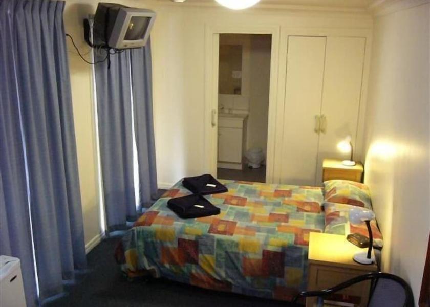 Victoria Melbourne Room