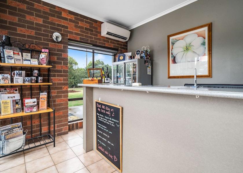 Victoria Benalla Lobby