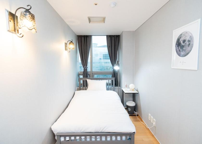  Incheon Room