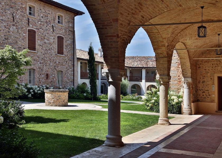 Lombardy Pozzolengo Courtyard