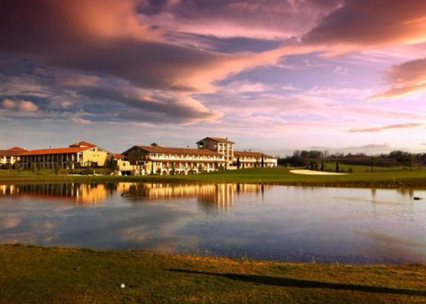 Lombardy Pozzolengo Property grounds