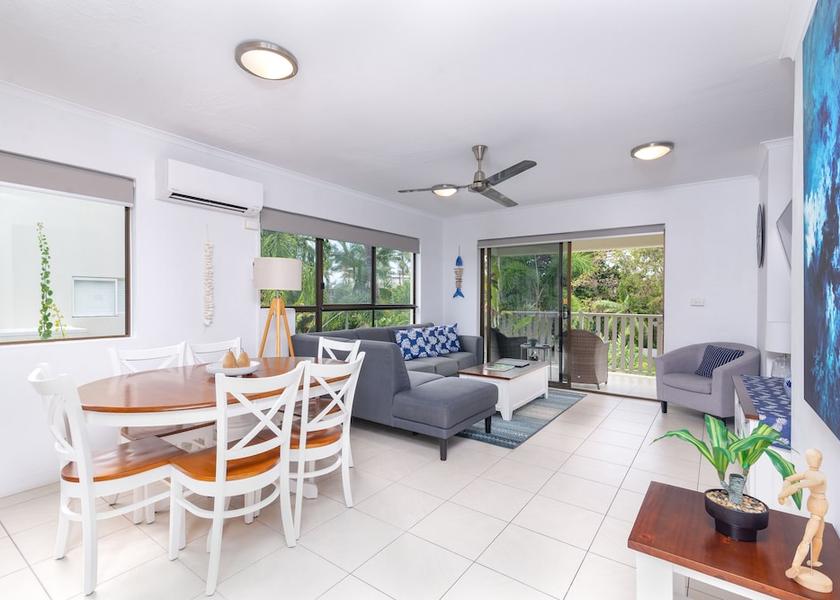 Queensland Port Douglas In-Room Dining