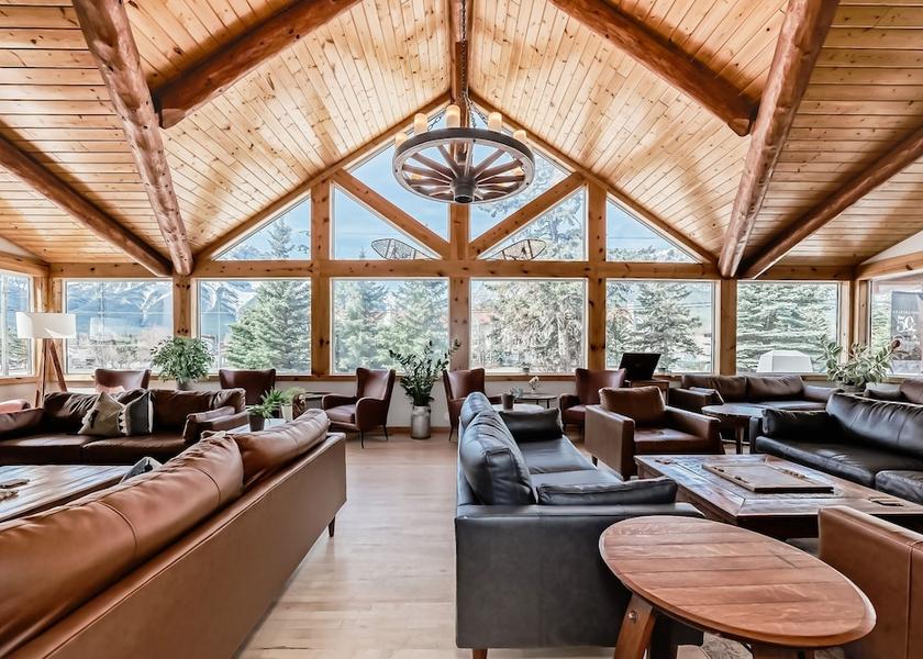Alberta Canmore Lobby