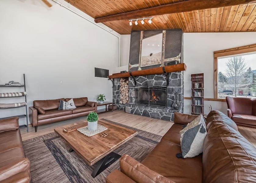 Alberta Canmore Lobby sitting area