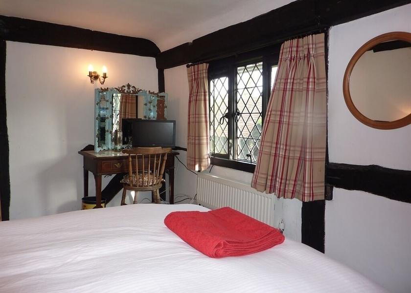 England Godalming Room