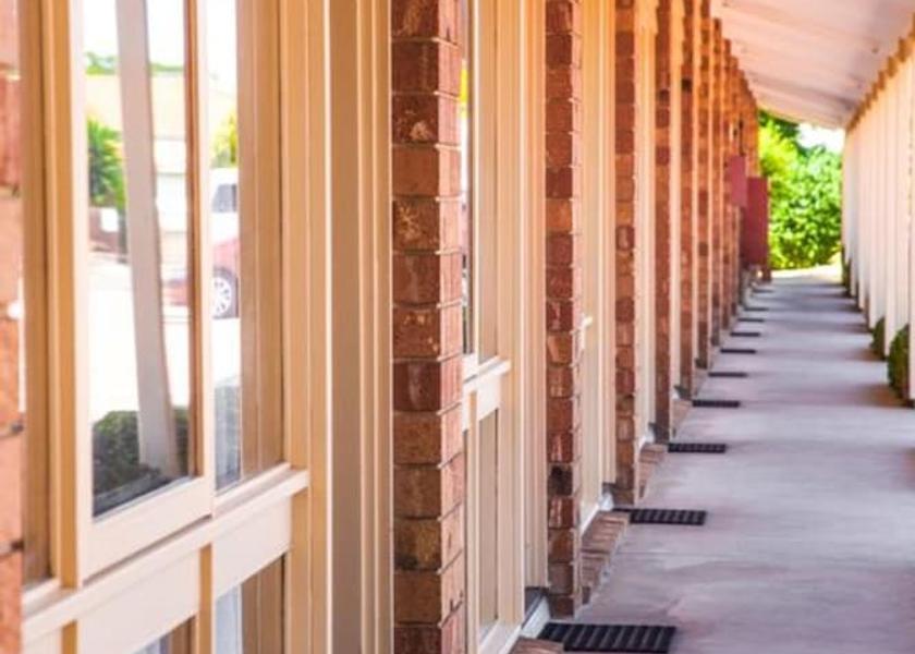 Victoria Werribee Exterior Detail