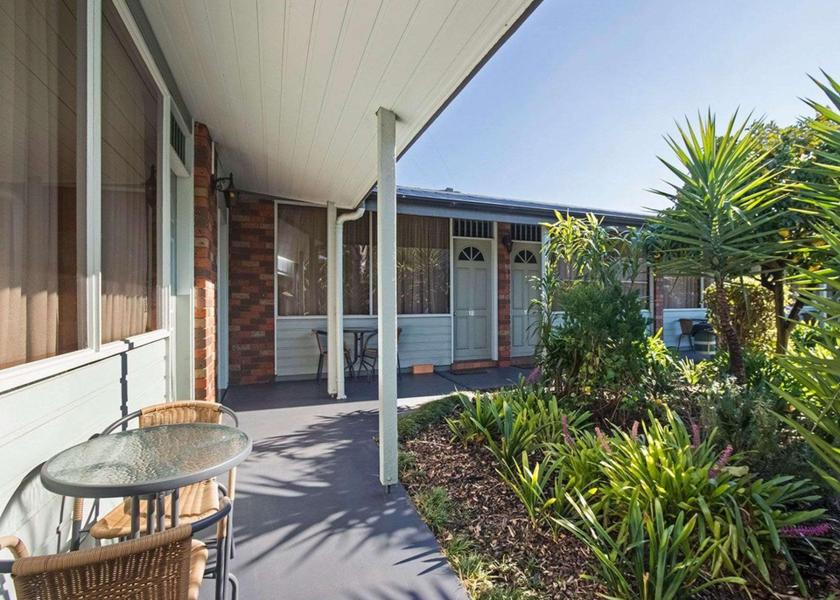 Victoria Morwell Exterior view