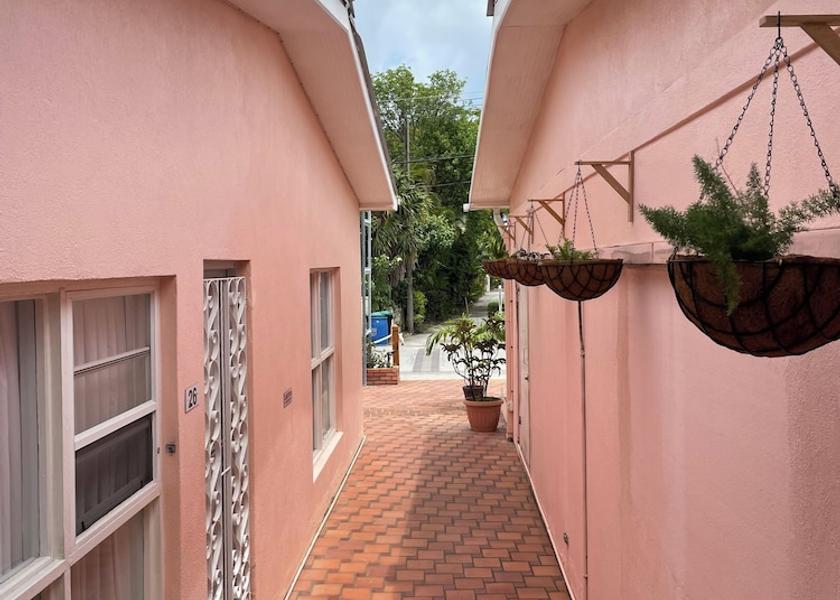  St. Lawrence Gap Room