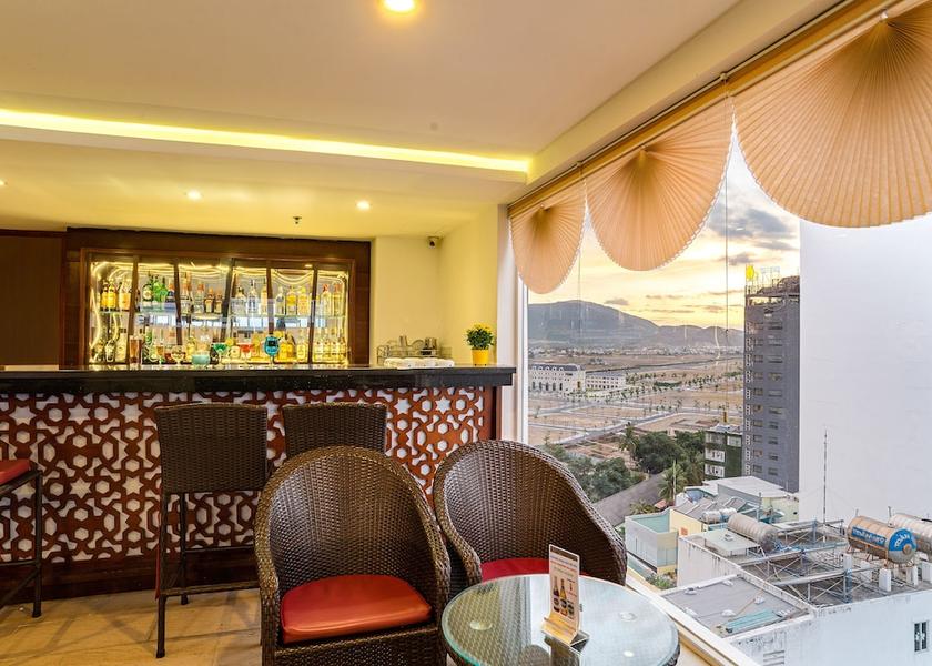 Khanh Hoa Province Nha Trang Bar (on property)