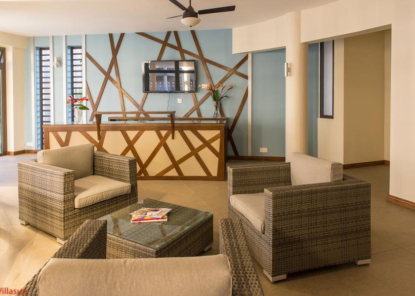 MU Flic-en-Flac Lobby