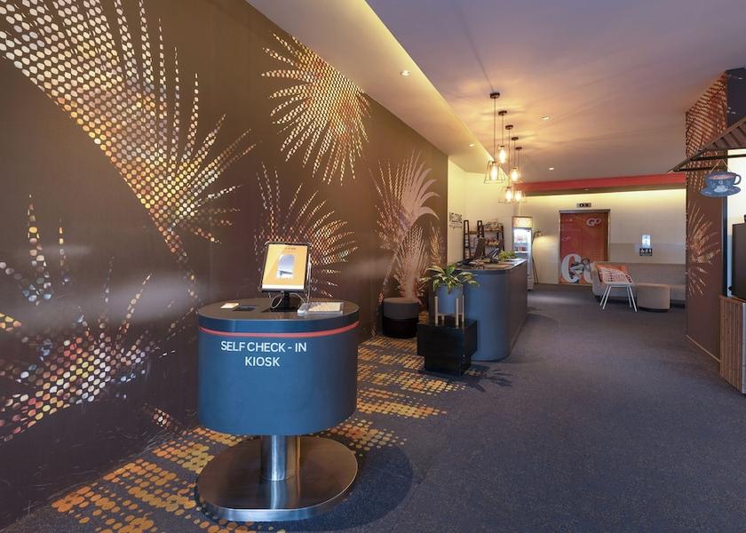  Mandaluyong Lobby
