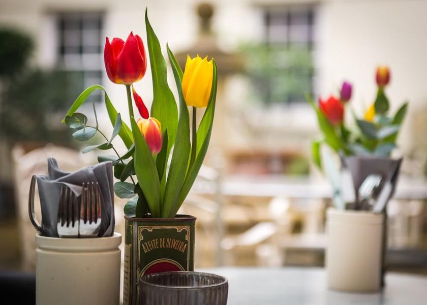 England Shaftesbury Interior Entrance