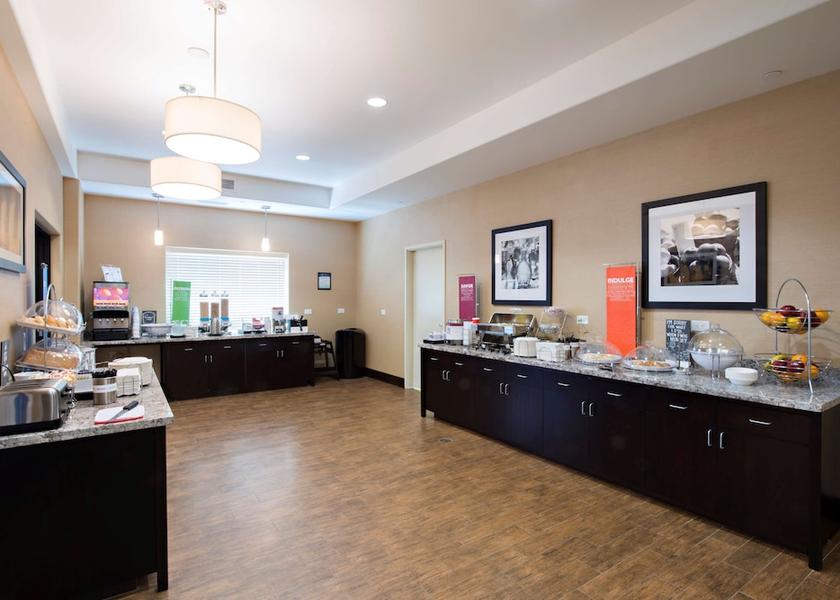 Saskatchewan Saskatoon Restaurant