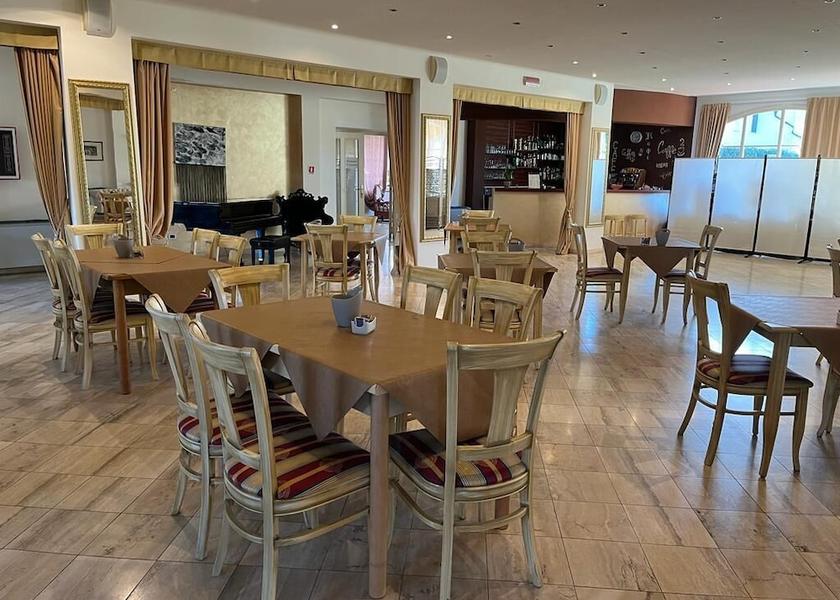 Tuscany Fucecchio Lobby lounge