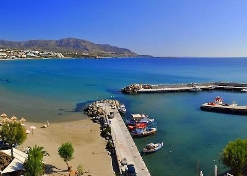 Crete Makry Gialos Marina