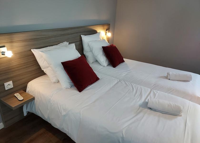 Normandy Port-en-Bessin-Huppain Room