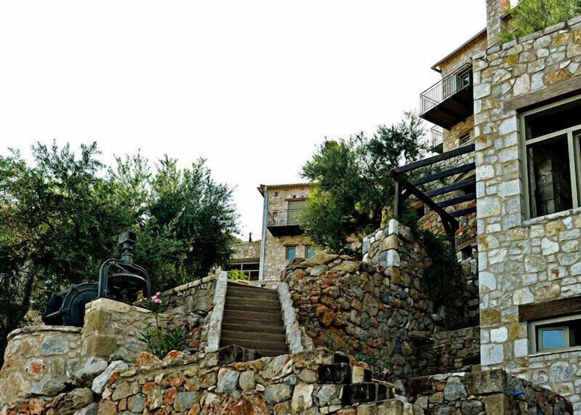 Peloponnese Kalamata Exterior Detail