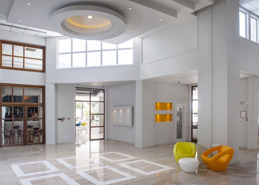  Paphos Lobby