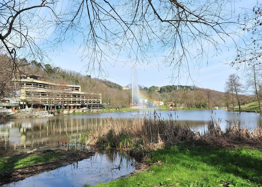 Tuscany Serravalle Pistoiese Lake