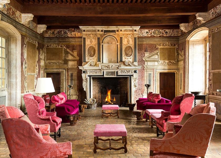 Auvergne-Rhone-Alpes Bagnols Lobby