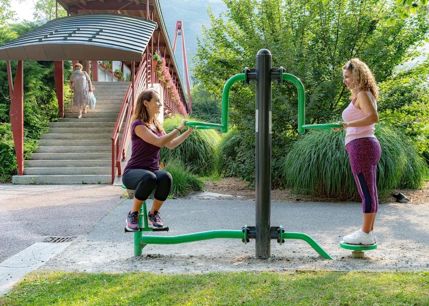 Auvergne-Rhone-Alpes La Lechere Exterior Detail