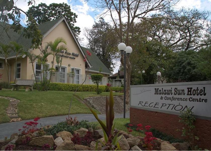 Southern Region Blantyre Hotel Exterior