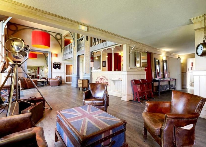 Pays de la Loire Cholet Reception