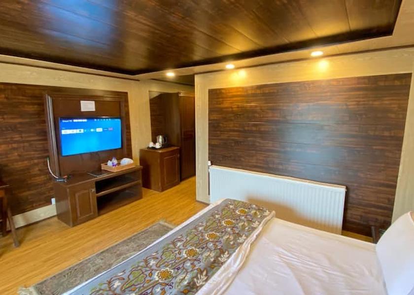 Jammu and Kashmir Gulmarg 