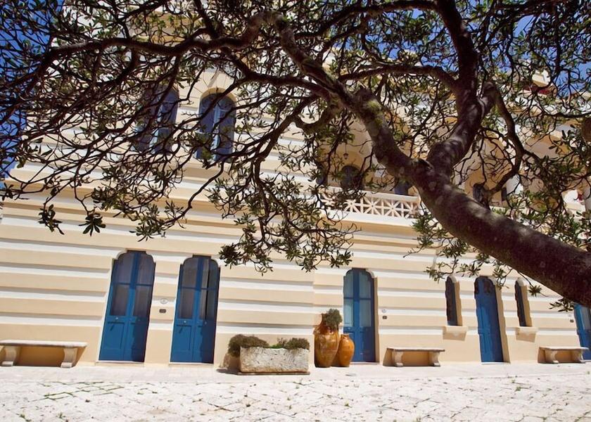 Puglia Santa Cesarea Terme Exterior Detail