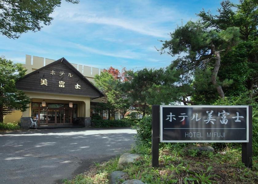 Yamanashi (prefecture) Yamanakako Exterior Detail