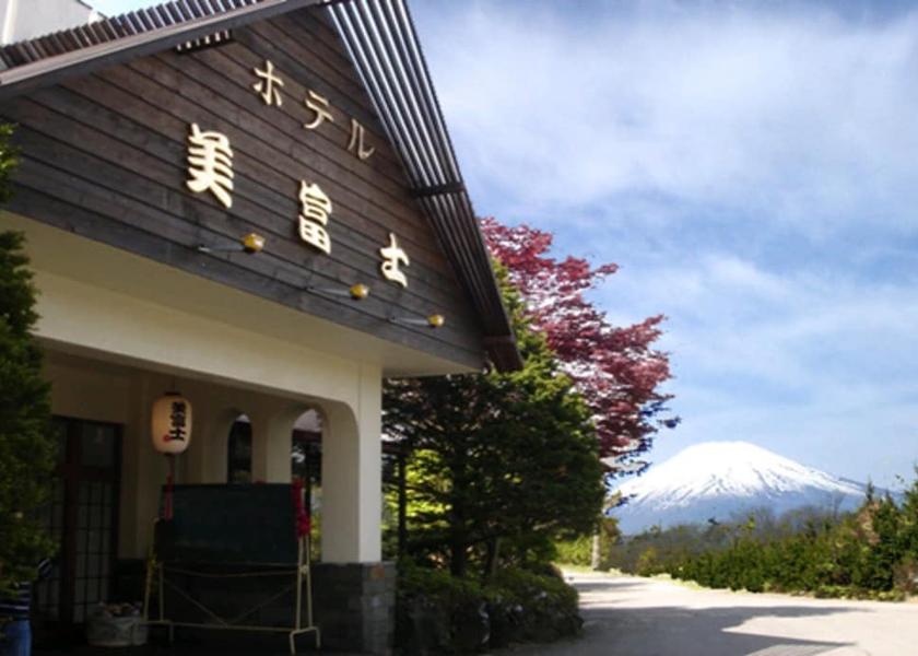 Yamanashi (prefecture) Yamanakako Exterior Detail