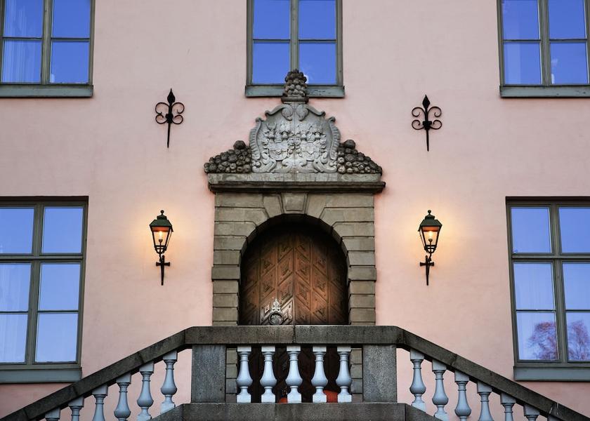 Stockholm County Vallingby Entrance