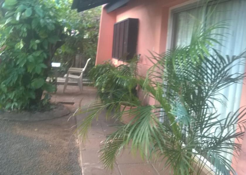  Livingstone Exterior Detail