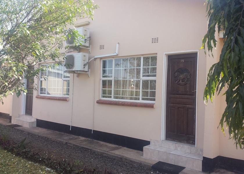  Livingstone View From Room