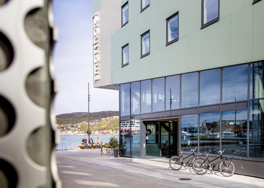 Finnmark Hammerfest Porch