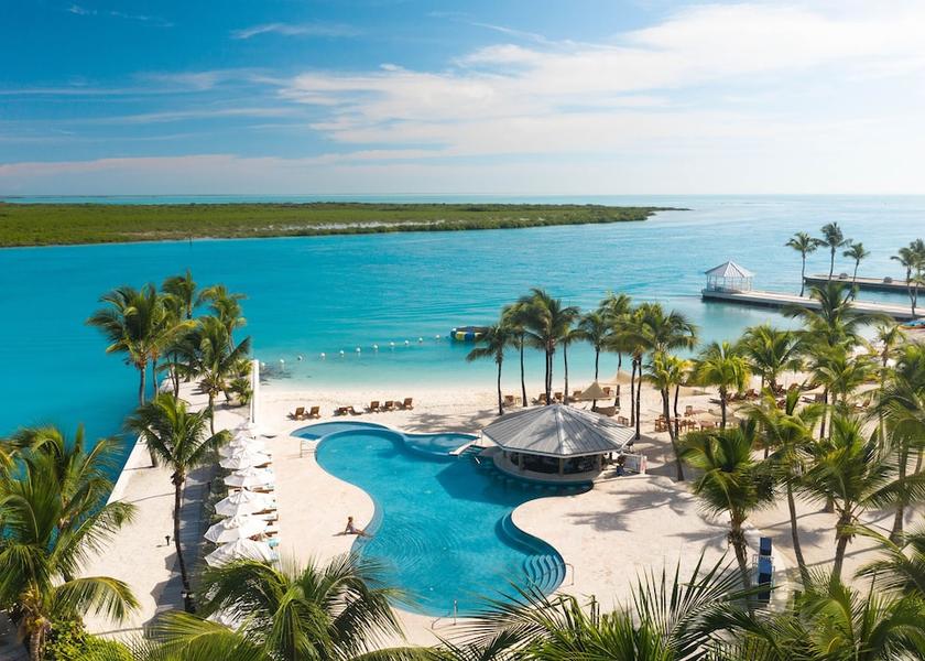  Providenciales Facade